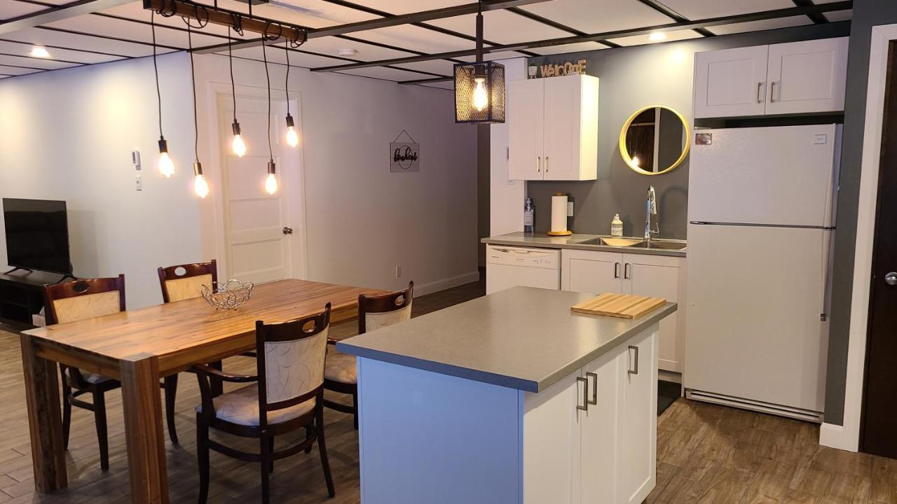 Condo-Chalet De La Vallee D'Edouard LʼAnse-Saint-Jean المظهر الخارجي الصورة